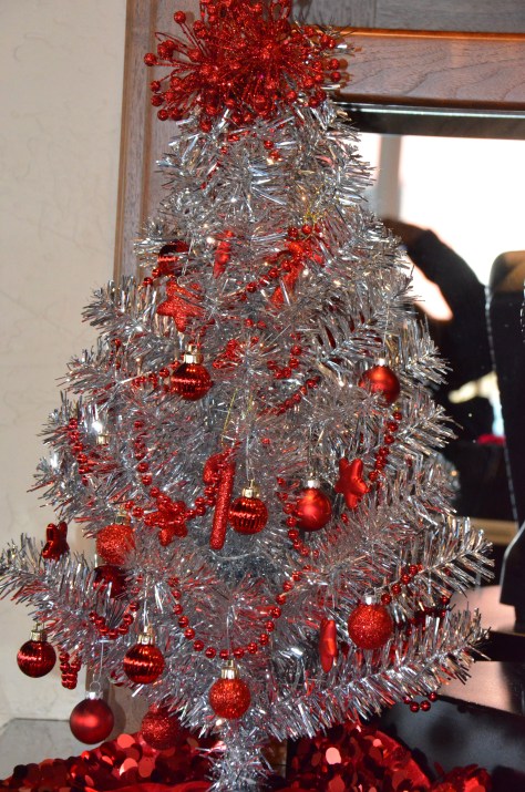 December 5, 2012 #210 - Silver Christmas tree