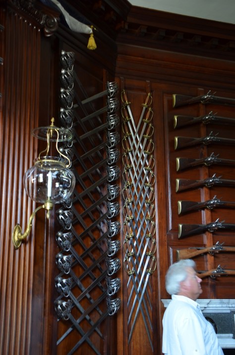 More weapons to protect the palace